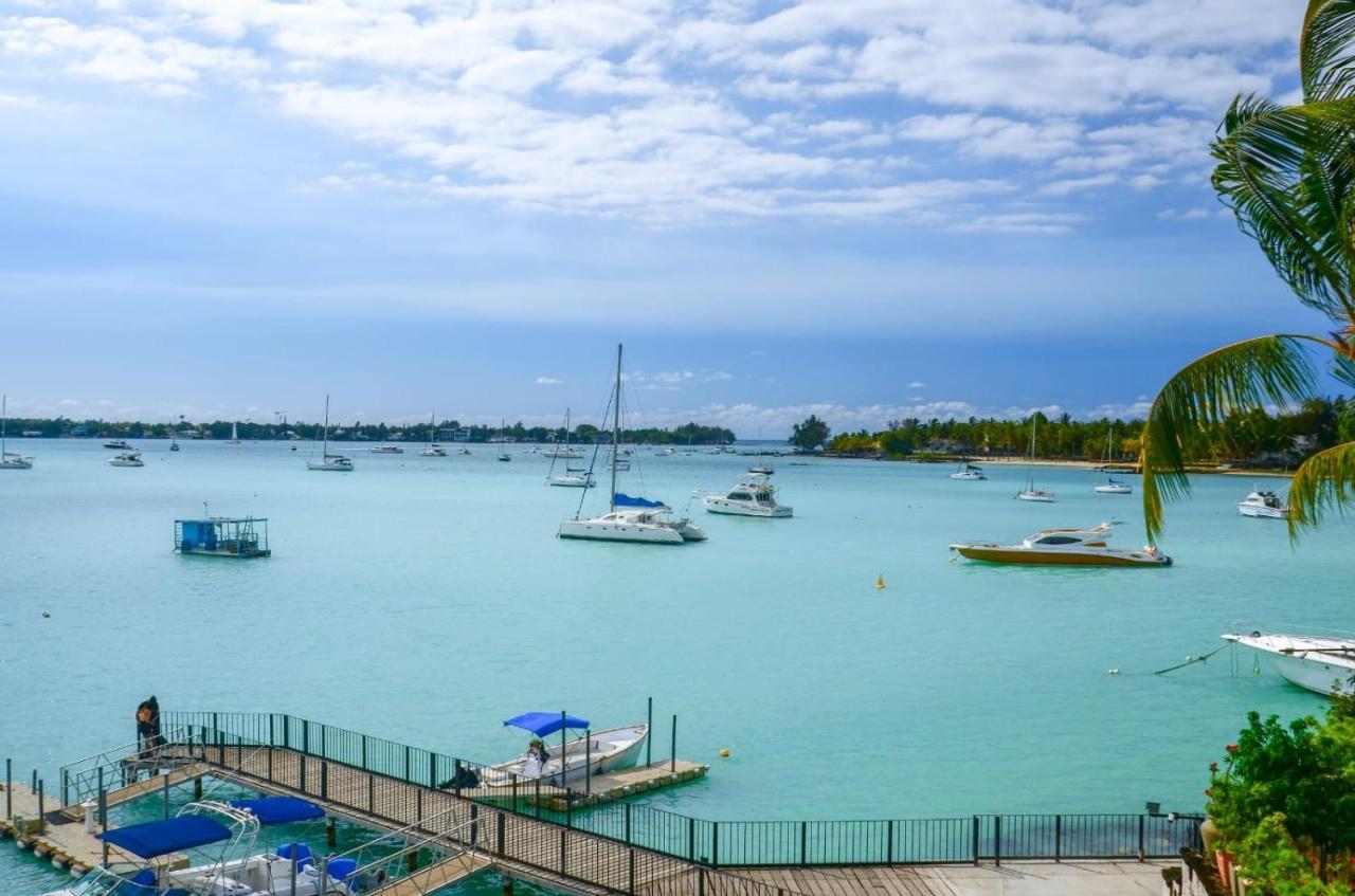 Exclusive Penthouse With Paradise Sea View Grand Baie Bagian luar foto